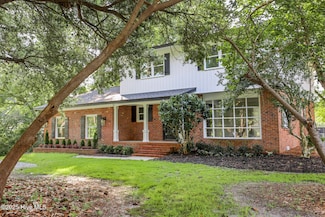 214 Shoreline Dr, New Bern, NC 28562