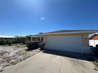 1016 Silver Palm Way, Apollo Beach, FL 33572