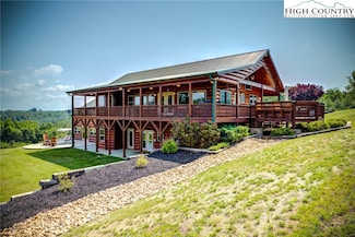 89 Waxberry Dr, Glade Valley, NC 28627