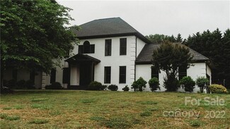 1211 Rosa Dr, Monroe, NC 28112