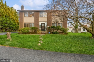 7617 Seven Mile Ln, Pikesville, MD 21208