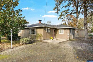 2231 Applegate St, Philomath, OR 97370