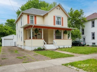82 Morris Ave, Athens, OH 45701
