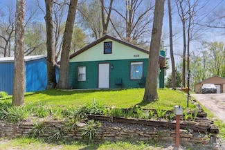 2409 S Stone St, Albion, IN 46701
