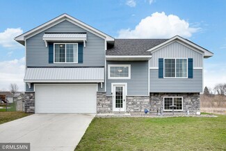 404 Tanner Dr, Waverly, MN 55390