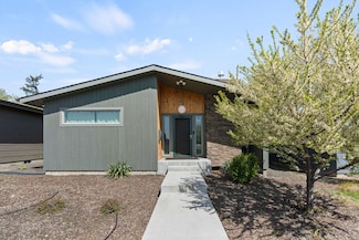 2518 W Bridge Ave, Spokane, WA 99201