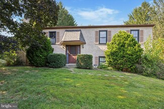 489 Stewart Dr, West Chester, PA 19380