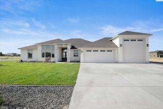 12704 Rock Creek Dr, Pasco, WA 99301