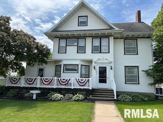 401 Market St, Delmar, IA 52037