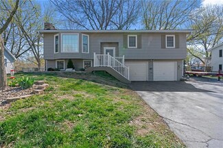1204 N Pennsylvania Ave, Lawson, MO 64062