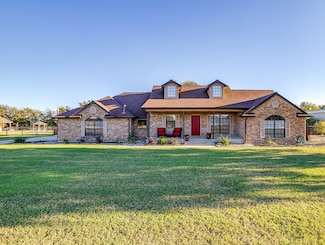 8508 Timbercrest Dr S, Burleson, TX 76028