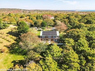 10 Rumpus Ridge Rd, Chilmark, MA 02535