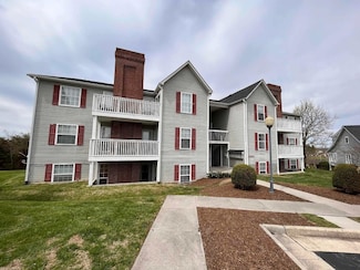 1300 Cedar Ridge Dr Unit E, Radford, VA 24141