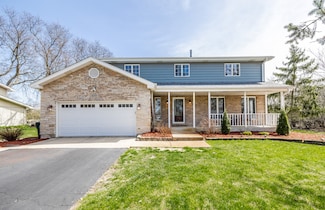 8001 William Dr Unit 4, Willowbrook, IL 60527