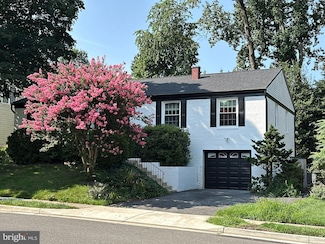 3858 N Tazewell St, Arlington, VA 22207