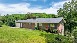 6256 Monford Dr, Conover, NC 28613