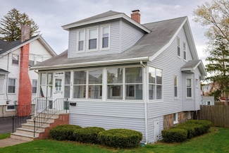 64 Farrington St, Quincy, Ma 02170 