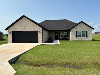 128 Crimson Ln, Durant, OK 74701