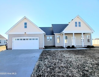 225 Pleasant Dr, Elizabeth City, NC 27909