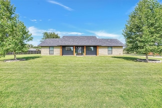 20426 E County Road 1567, Altus, OK 73521