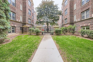 28 6th Ave Unit 1D, La Grange, IL 60525