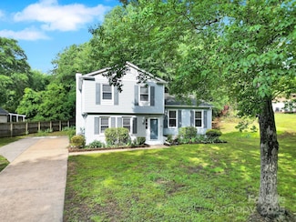 8514 Timbercrest Cir, Charlotte, NC 28226