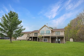16 Cardinal Ln, Terra Alta, WV 26764