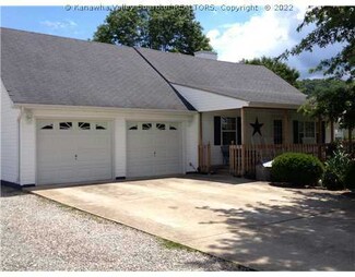 126 Eleanor Cir, Eleanor, WV 25070