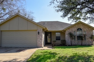 112 Misty View Ln, Roanoke, TX 76262