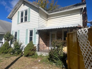 342 W 9th St, Auburn, IN 46706