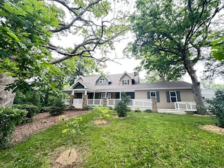 10400 Liberty Rd, Farmer City, IL 61842