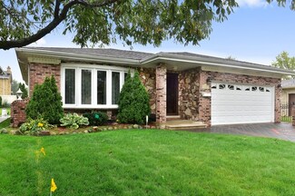 2649 W Seipp St, Chicago, IL 60652