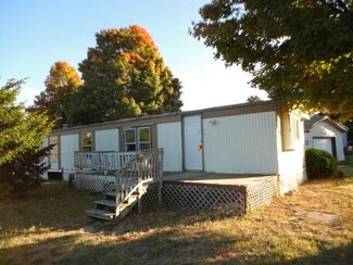 435 Woods Rd, Orleans, MI 48865