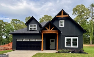 114 Friar Tuck Ave, Warner Robins, GA 31088