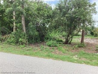 312 Wren Ave, Sebring, FL 33870