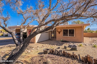 1472 N Rio Santa Cruz, Green Valley, AZ 85614