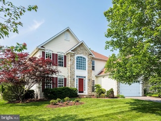 901 Bramblewood Dr, Douglassville, PA 19518