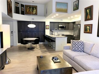 110 Yacht Club Way Unit 304, Hypoluxo, FL 33462