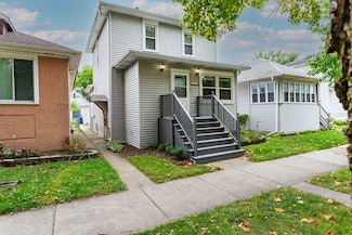 1114 S Lombard Ave, Oak Park, IL 60304