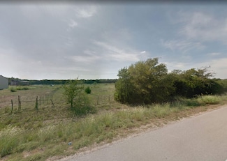 22207 Field St, Whitney, TX 76692