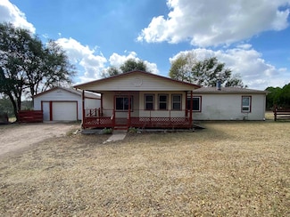 10127 W 1st St, Pratt, KS 67124