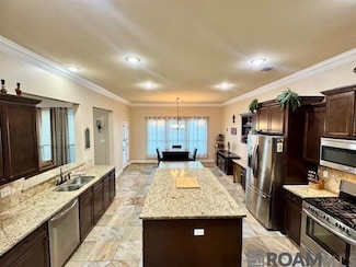 18071 Old Reserve Dr, Prairieville, LA 70769