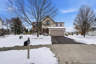 8910 Sedona Ct, Lewis Center, OH 43035