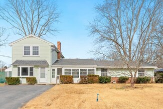 52 Delmar Rd, Brockton, MA 02302