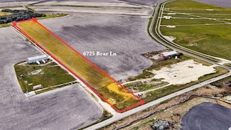 6725 Bear Ln, Corp Christi, TX 78406