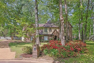 1031 W Tree Dr, Collierville, TN 38017