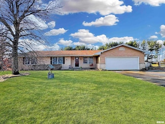 16425 N Krause Rd, Chillicothe, IL 61523
