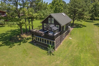 715 Easy St, Noel, MO 64854