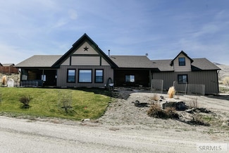 101 S 9th Rd, Salmon, ID 83467