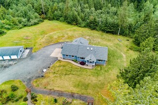 1864 Beaver Valley Rd, Port Ludlow, WA 98365